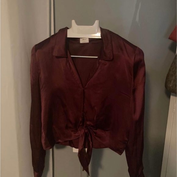 Button down shirt - Picture 3 of 3